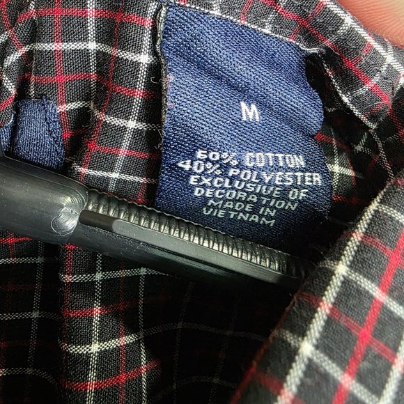 Mens Chaps Red & Black Plaid Shirt Classic Fit Long Sleeve Button Down Size M - Picture 4 of 9